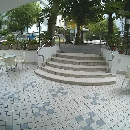 酒店 阿祖罗酒店 卡托利卡